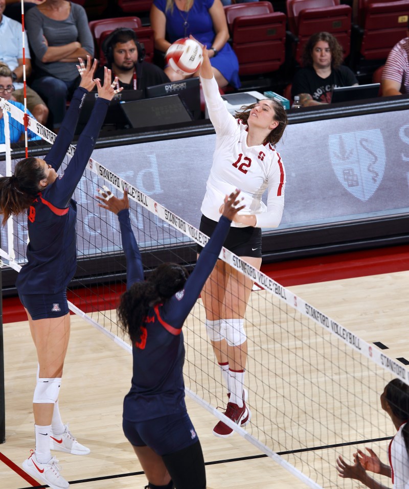 Audriana Fitzmorris put together yet another star performance for the Cardinal, recording 10 kills and a career-best three aces. (HECTOR GARCIA-MOLINA/isiphtos.com)