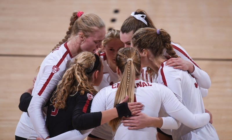 Stanford looks to continue its win-streak on Friday against conference foe, Arizona. The Wildcats boast senior middle blocker Devyn Cross, who has the best hitting percentage in the highest in the county. (CODY GLENN/isiphotos.com)