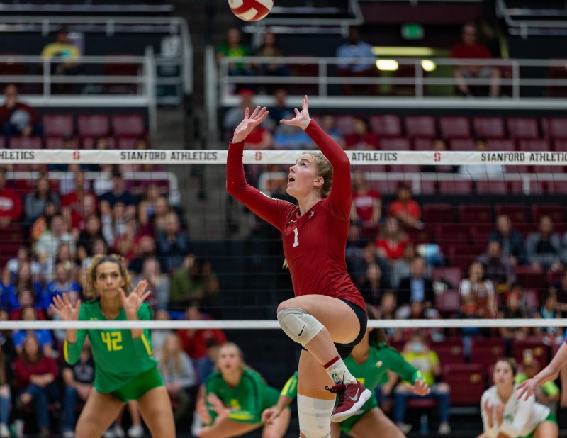 Senior setter Jenna Gray (above) turned in 39 assists on Friday's four-set win over USC. More importantly, she moved it second-place for most career assists in school history. (JOHN P. LOZANO/isiphotos.com)