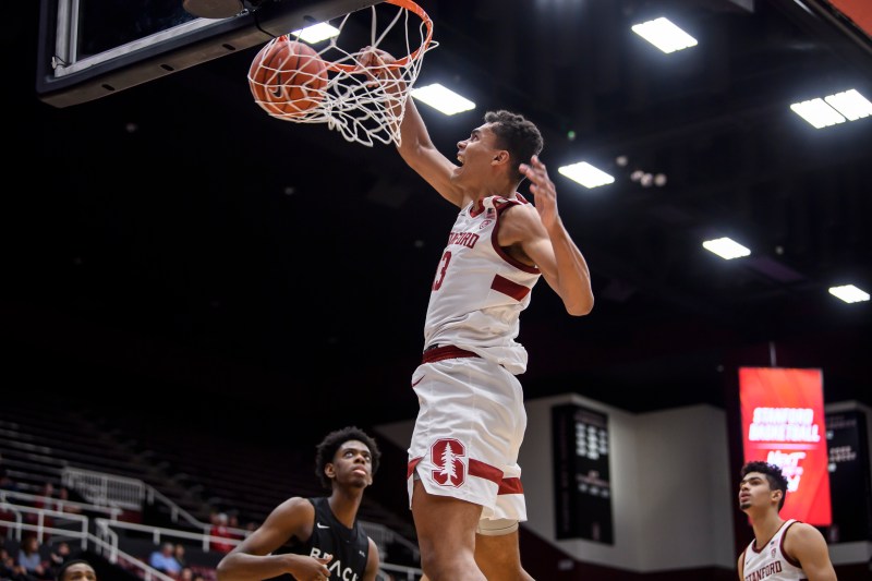 Junior forward Oscar da Silva (above) tallied 19 points for the Cardinal in its championship round loss at the Hall of Fame Classic. (Photo: KAREN AMBROSE HICKEY/isiphotos.com)