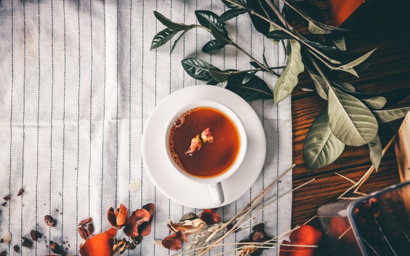 Unwind into winter with a tea party from the comfort of your dorm room. (Photo: Unsplash)