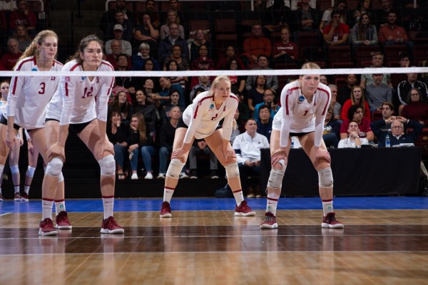 No. 3 Stanford will take on No. 7 Minnesota on Thursday evening in Pittsburgh. The Cardinal boast four new 2019 All-Americans on their roster, in addition to winners of other awards. (Photo: MIKE RASAY/isiphotos.com)