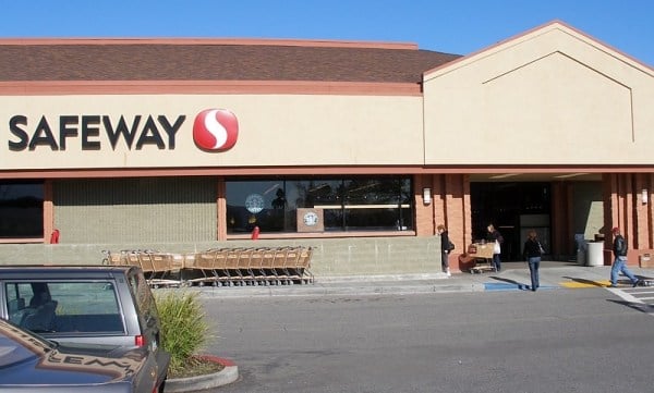 a California Safeway store