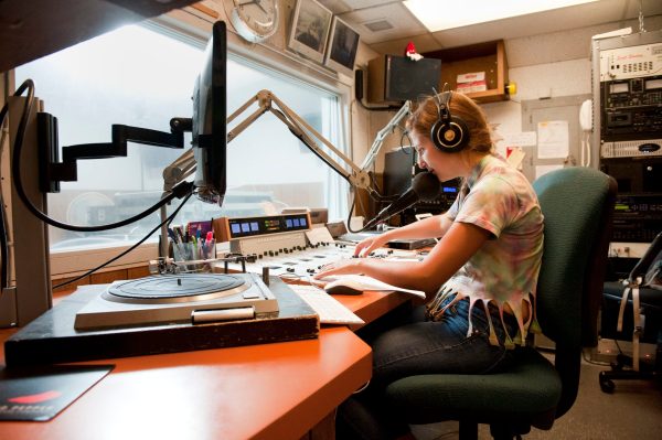 Spotify and Apple Music have gotten many of us comfortable with solely listening to our own personalized playlists, but tuning into KZSU, a hidden gem of Stanford, has allowed Richard Coca to reminisce on the collective experience that can come with the radio (Photo: LINDA A. CICERO / Stanford News Service).