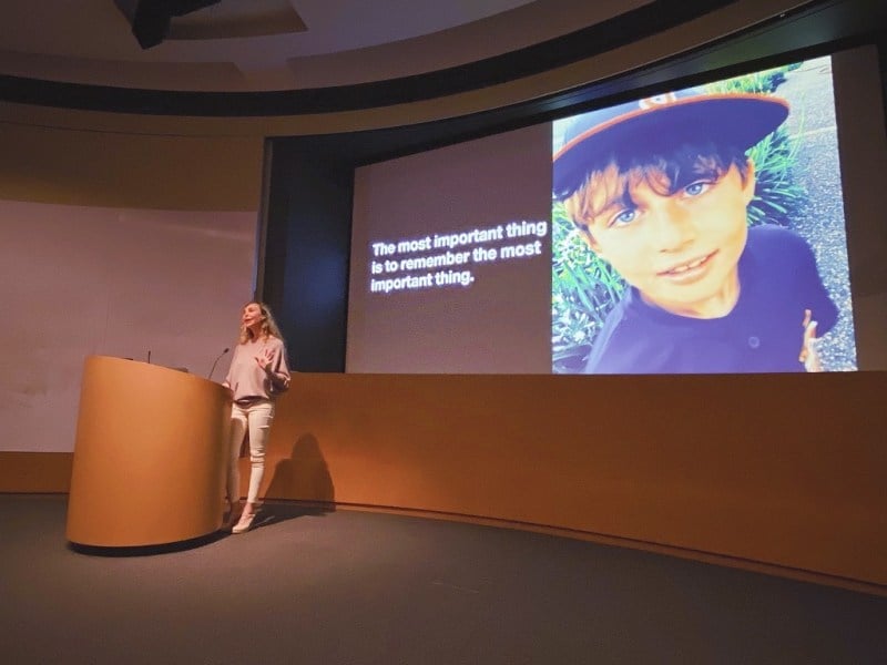 Clinical psychologist and author Shauna Shapiro talks mindfulness and self-compassion at Stanford. (Photo: Courtesy of Shauna Shapiro)