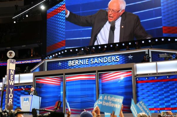 Bernie Sanders speaks at the 2016 Democratic National Convention (Photo: A. SHAKER/Voice of America)