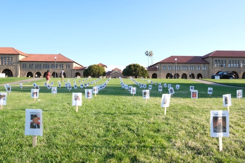 A student-created memorial for Black lives marks the Stanford Oval. (Photo: YASMIN RAFIEI/The Stanford Daily)