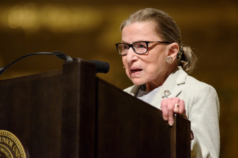 Ginsburg visited Stanford in 2017 to deliver the Rathbun Lecture on a Meaningful Life. (Photo: L.A. CICERO/Stanford News Service)