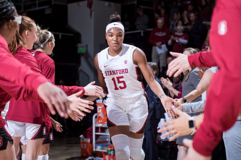 Senior forward Maya Dodson (above, center) will not compete in a 2020-21 collegiate basketball season. Last year, she started in seven of the team's final eight games down the stretch. (Photo: KAREN AMBROSE HICKEY/isiphotos.com)
