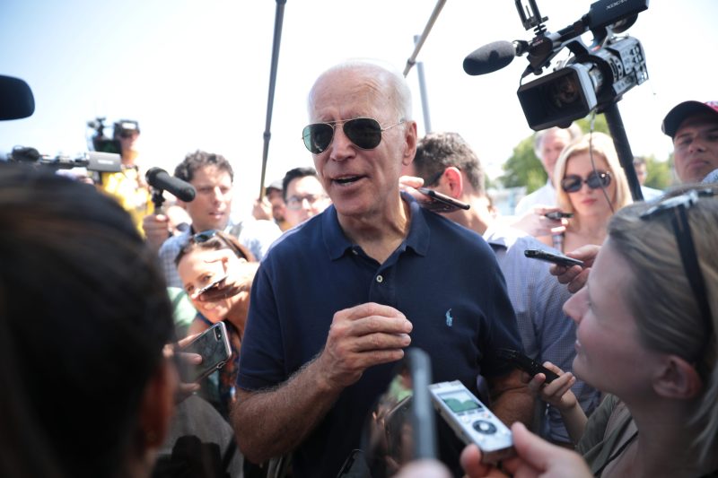Because of the Tinder deal, politicians like Joe Biden have to broaden their sex appeal to get young voters to swipe right. (Photo: Gage Skidmore)