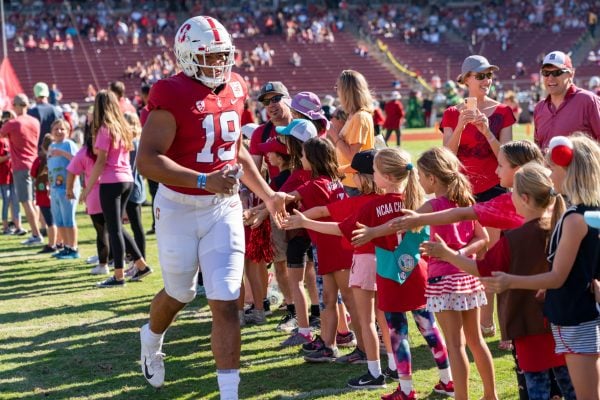 For the first time, Stanford fans, including families, will be unable to attend home games. There remains a chance that relatives may be able to attend away games, based on individual county and state guidelines. (Photo: GLEN MITCHELL/isiphotos.com)