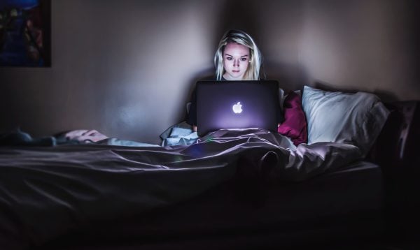 Tips for international students who have to adjust to a nocturnal life. (Photo: Unsplash)