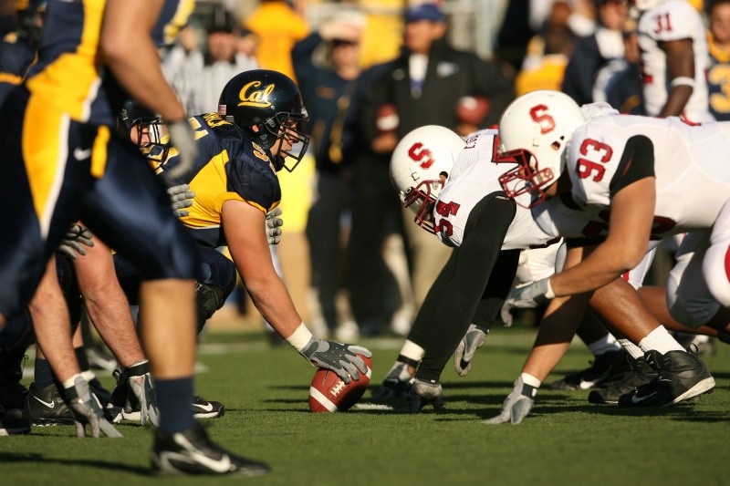 In the 14 years since 2006 (above), when Cal beat Stanford 26-17 in California Memorial Stadium, the Bears have only taken home The Axe three times. (Photo: DAVID GONZALES/isiphotos.com)