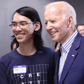 Kevin Li, co-President of The Stanford Democrats, with Joe Biden
(Photo: courtesy of Kevin Li and Ria Calcagno)