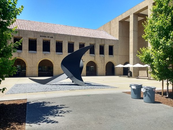 A front facing view of Stanford Law School
