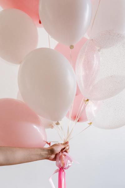 Jen Ehrlich discusses finding joy in isolated birthdays. (Photo: Pexels)