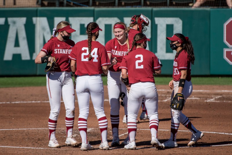 Stanford softball improved to 7-2 after battling CBU and Cal. The team now prepares for the Demarini Invitational on the Farm, which commences on Friday with a game against Nevada. (Photo: KAREN HICKEY/isiphotos.com)