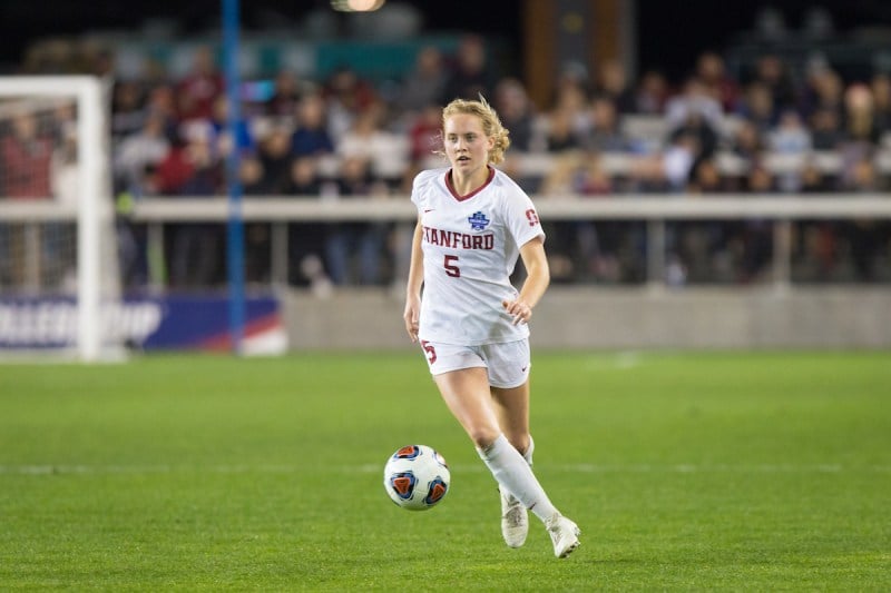 Redshirt sophomore midfielder Sierra Enge was one of the Cardinal's two goal scorers Friday afternoon against Pacific. (Photo: AL CHANG/isiphotos.com)