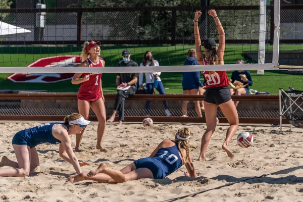 Stanford beach volleyball set a school-record win streak over the weekend as it earned two more victories. The Cardinal has now won its last thirteen matches and looks to extend that streak next weekend in Phoenix. (Photo: GLEN MITCHELL/isiphotos.com)