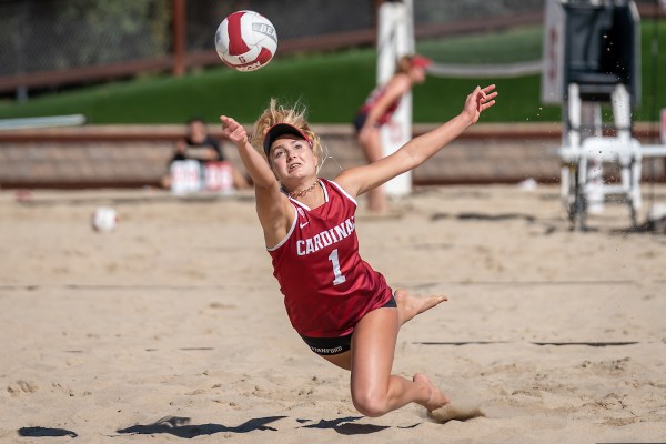 Freshman Maya Harvey (above) helped Stanford beach volleyball avoid a shutout loss to UCLA. Harvey and sophomore partner Maddi Kriz secured the Cardinal's only point in the 4-1 Bruin victory on Saturday. (Photo: GLEN MITCHELL/isiphotos.com)