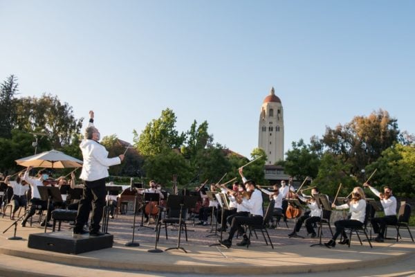 Stanford Philharmonia performing on Meyer Green