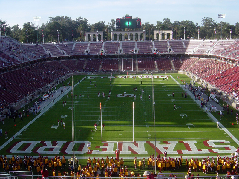 Stanford announced that in addition to continuing the 11 sports it had planned on discontinuing, it would also be adding 5 new sports. (Photo: Wikimedia Commons)