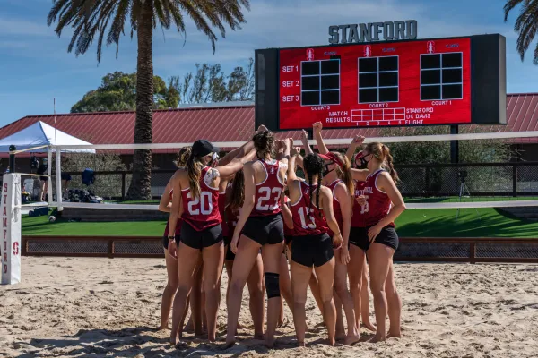 Stanford was quickly eliminated from the NCAA championships in Gulf Shores, Ala. This was the Cardinal's first appearance in program history. (Photo: GLEN MITCHELL/isiphotos.com)