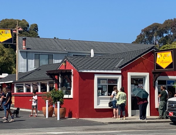 A picture of the storefront of Marianne's Ice Cream in Santa Cruz.