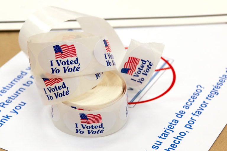 Stickers with American Flag and "I Voted/Yo Voté"