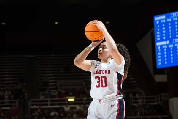 Junior guard Haley Jones (above), the reigning Final Four Most Outstanding Player, had another big performance in March against No. 4 seed Maryland Friday night. Jones led the Cardinal with a 17-point double-double in their Sweet 16 win. (Photo: AL CHANG/ISI Photos)