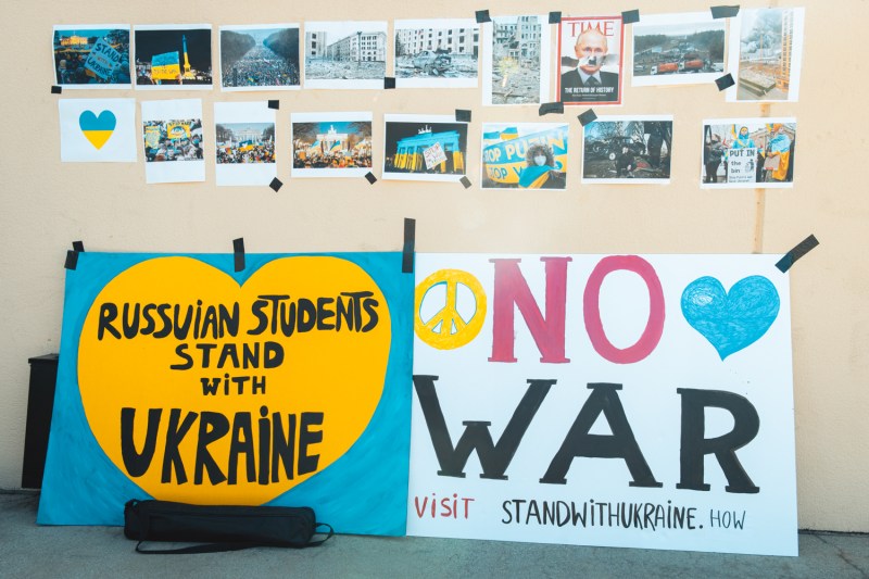 StandWithUkraine rally at Stanford on March 4th, 2022 (ANDREW BROADHEAD/The Stanford Daily)