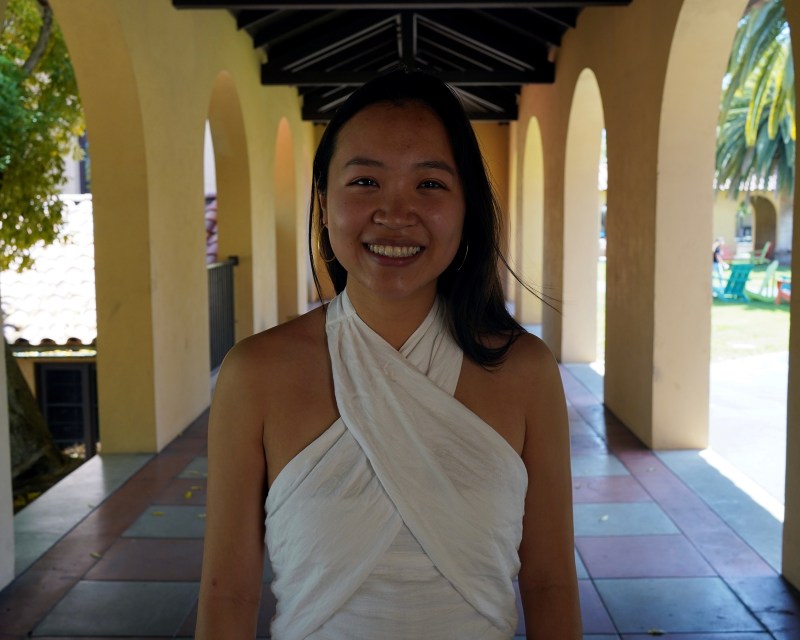 Image of Lauren Seu '23 smiling in Old Union.