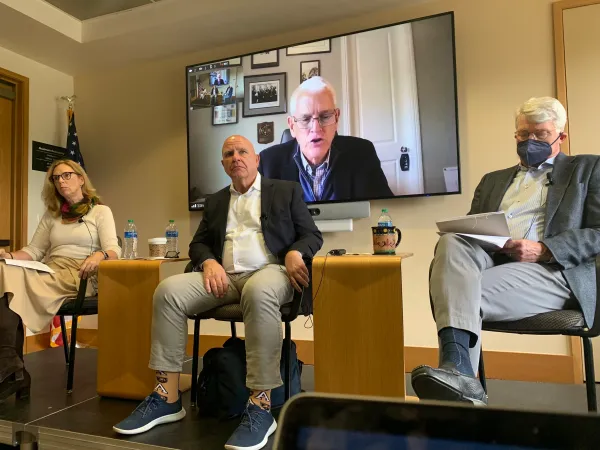 Kathryn Stoner, the director of the Center on Democracy, Development and the Rule of Law, former national security advisor H. R. McMaster and former U.S. Ambassador to Ukraine Steven Pifer sit together at Encina Hall during a panel.