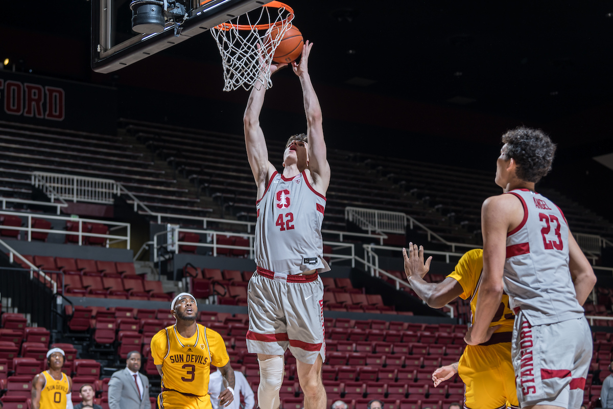 Jones shines in debut, leads Stanford past Pacific in season opener - Vimarsana News