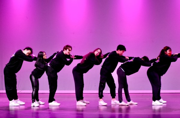 Common Origins, the dance group hosting the annual dance show Breaking Ground, is Stanford’s largest non-audition dance group. The 2022 performance showcased a variety of dance styles from 18 Stanford dance groups.(Photo: LENA MIKACICH/The Stanford Daily)