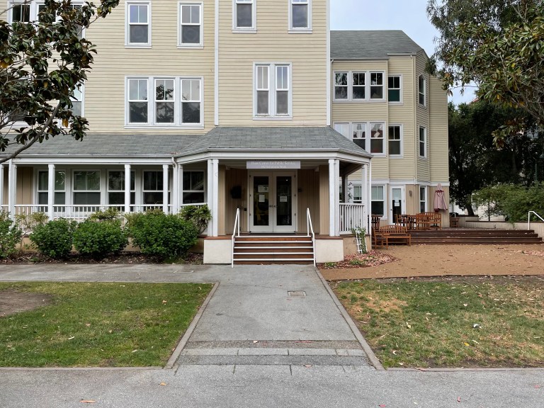 Erected in 1991, the Haas Center’s building on Salvatierra Walk features a Tudor-style façade. Students who are part of affiliated programs or activities have 24/7 access to the building, Schnaubelt said. Originally, in the 1980s, those involved with the Haas Center would meet at Owen House. (Photo: MATTHEW TURK/The Stanford Daily)