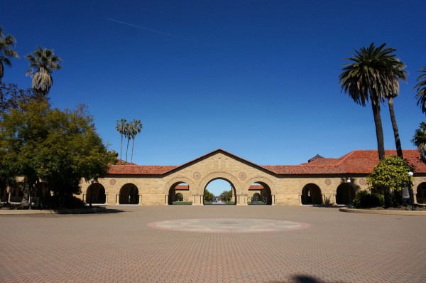 Empty Main Quad facing the Oval