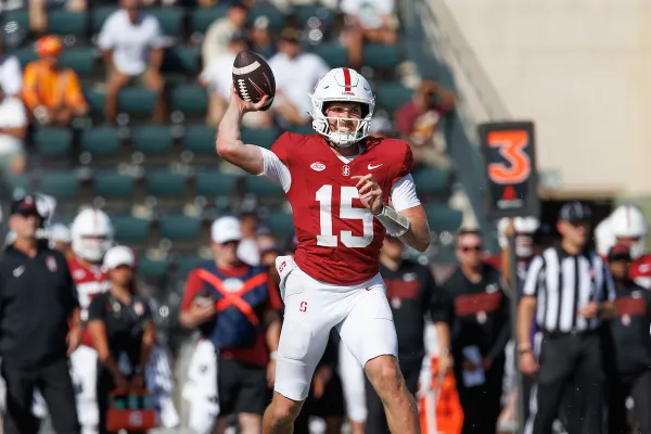 Ben Gulbranson during a game against the University of Hawaii at Clarence T. C. Ching Athletic Complex in Honolulu, Hawaii. (Photo: BOB DREBIN/ISI Photos)