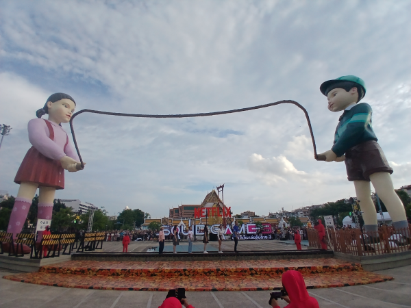 Season one of “Squid Game” became an international sensation mere days after its release on Netflix in 2021. (Courtesy of Wikimedia Commons)