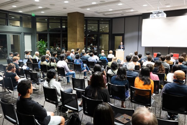 President Jonathan Levin delivering intro remarks at the opening keynote of Climate Week 2025 on Oct. 21. (Photo: CAYDEN GU/The Stanford Daily)