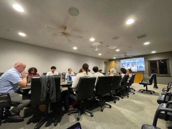 The Undergraduate Senate at their Oct. 1 meeting, where they passed a joint bill to  temporarily streamline the nomination process for seats on University committees. (Photo: YEVA ALLYN/The Stanford Daily)