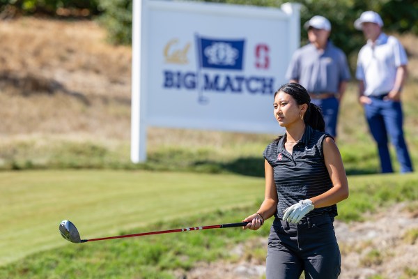 Kelly Xu during the Big Match golf match against the University of California, Berkeley at Menlo Country Club on September 25. Xu finished sixth in the Windy City Collegiate Classic last week. (Photo:  MATTHEW HUANG/ISI Photos)