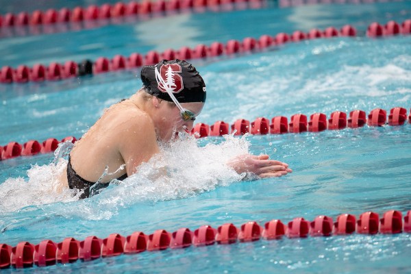 Lucy Thomas during a meet against the University of California-Berkeley at Avery Aquatic Center on February 1. Thomas, along with Torri Huske, won the 200 medley relay in meet-record time last weekend. (Photo: THIEN-AN TRUONG/ISI Photos)