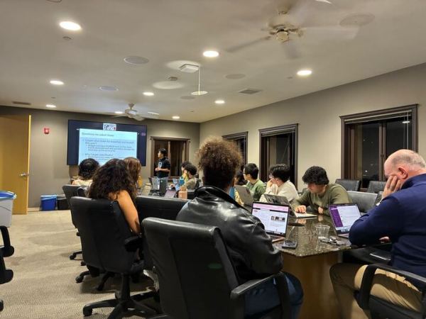 The Undergraduate Senate at its Wednesday meeting. (Photo: REBECCA BYERS/The Stanford Daily)