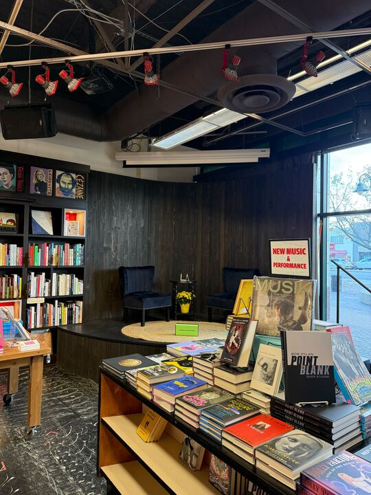 Kepler’s Books remains hub for literature and activism in the Bay 1 Kepler’s Books remains hub for literature and activism in the Bay