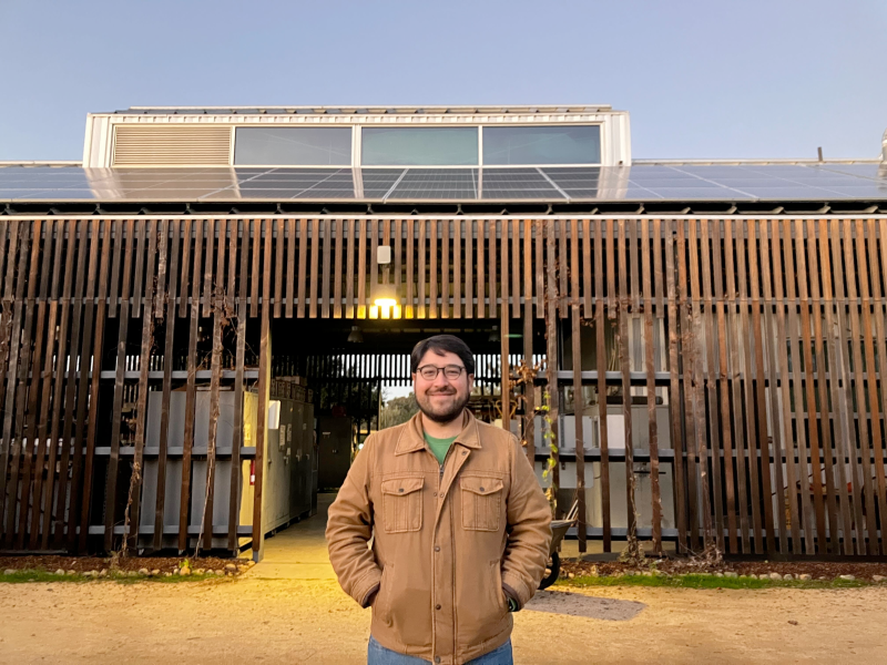 Stanford Farm transitions to “fully on-site” solar power 1 Stanford Farm transitions to “fully on-site” solar power