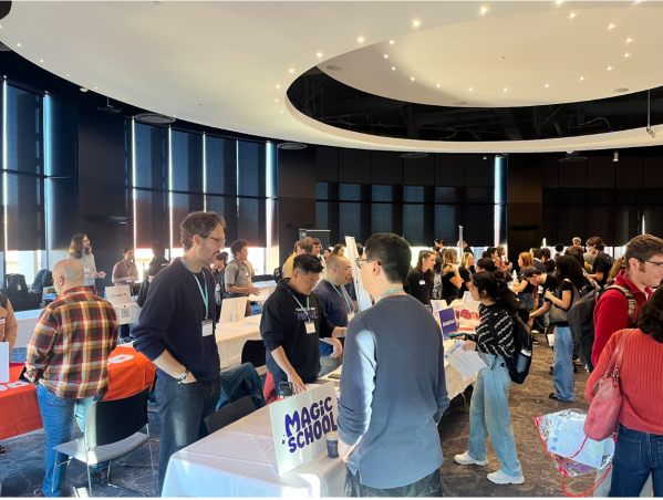 Students gather at Do Good Now Fair tables