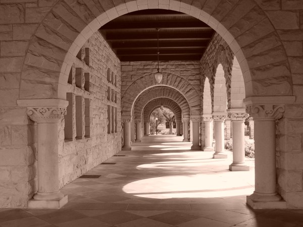 The arches of Stanford Main Quad