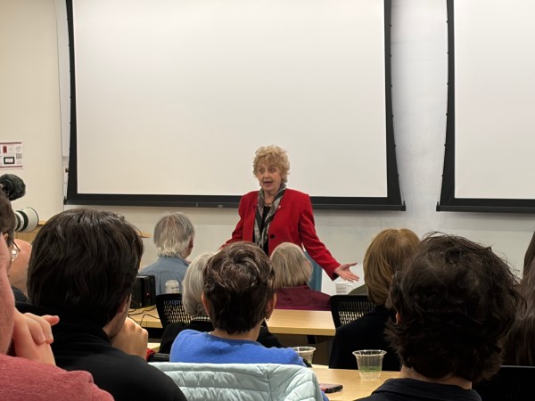 Tova Friedman speaking at the Graduate School of Education on Monday