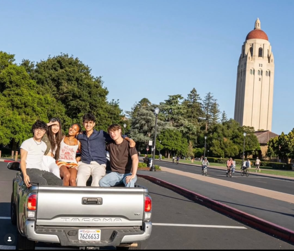 SPARK poses during their campaign for sophomore class presidents. (Courtesy of @stanford.spark via Instagram)
